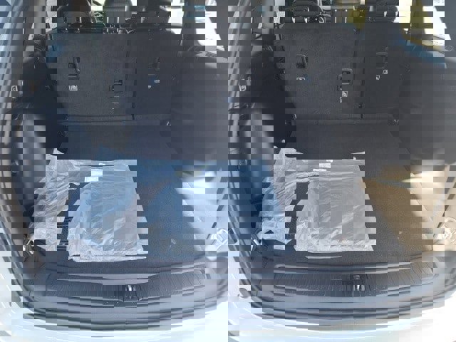 New 2025 Jeep Grand Cherokee Altitude image 20