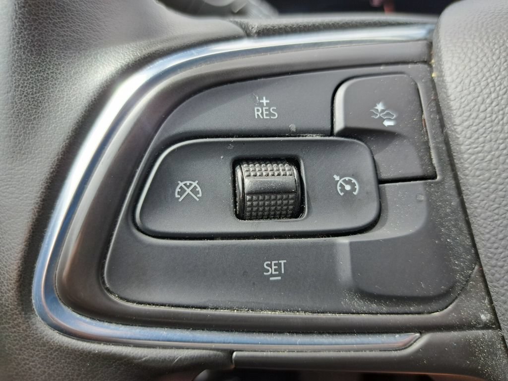 Used 2024 Buick Encore GX Sport Touring AWD/4WD image 14