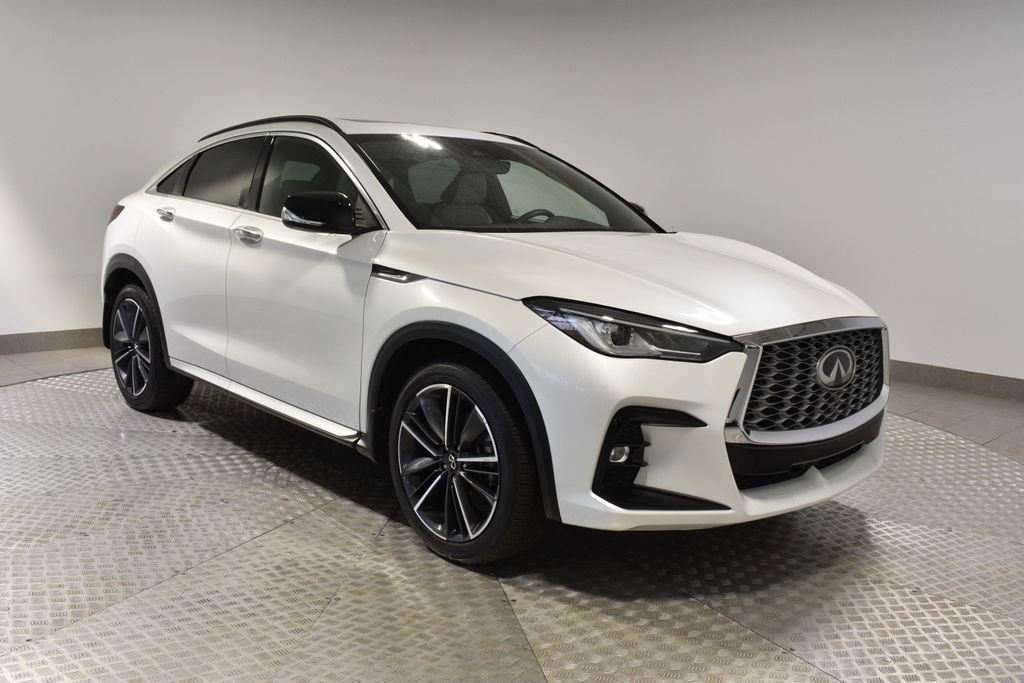 Certified 2025 INFINITI QX55 Luxe w/ Cargo Package image 8