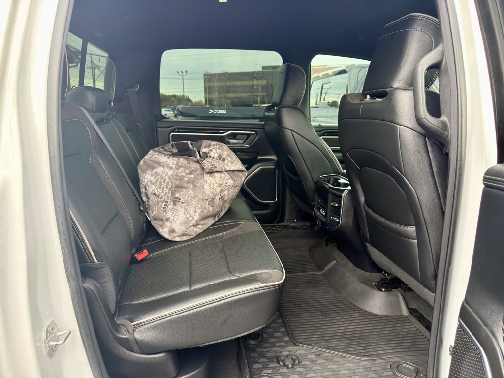 Used 2022 RAM 1500 Laramie w/ Sport Appearance Package image 12