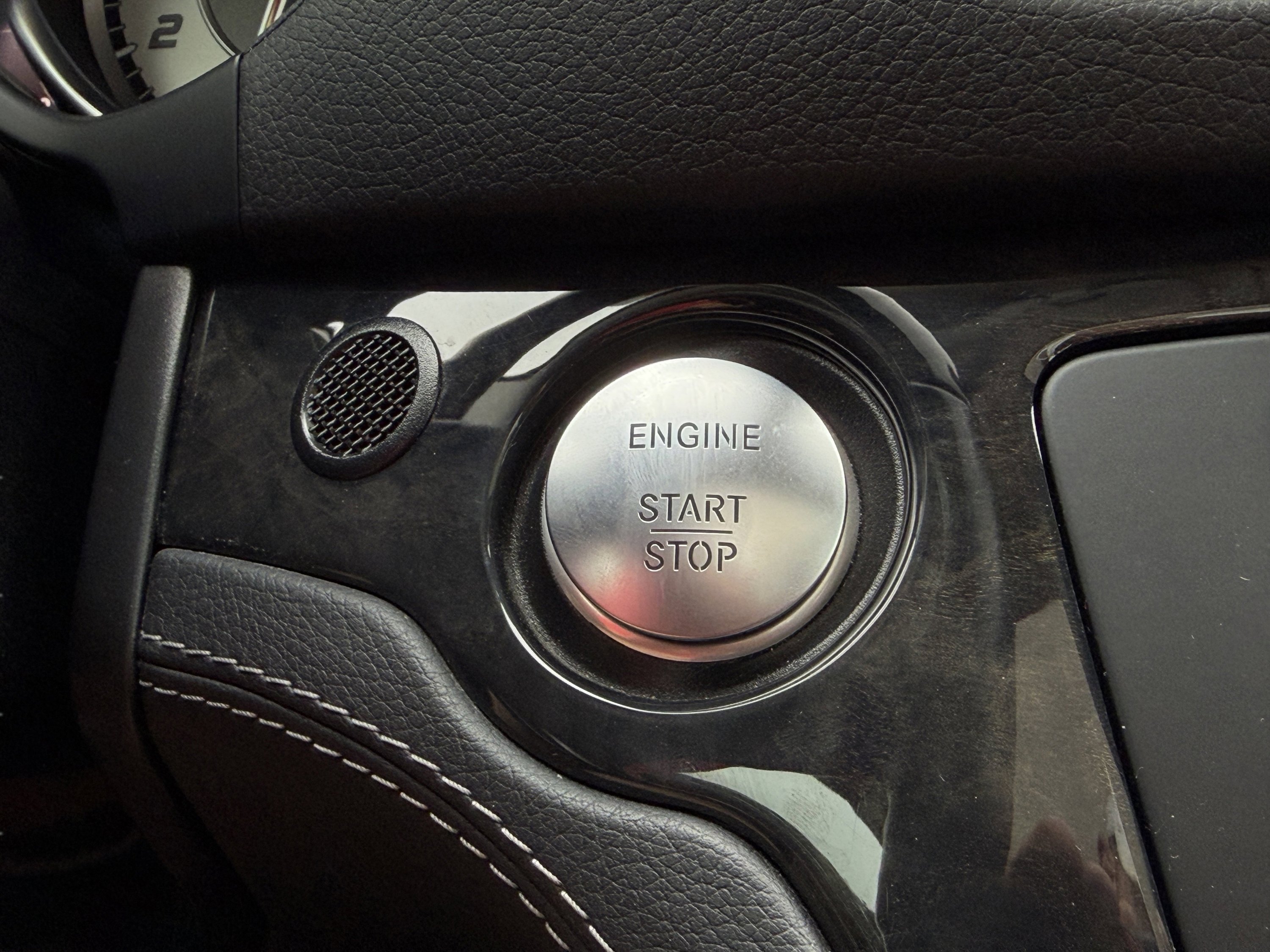 Used 2016 Mercedes-Benz SL 400 image 54