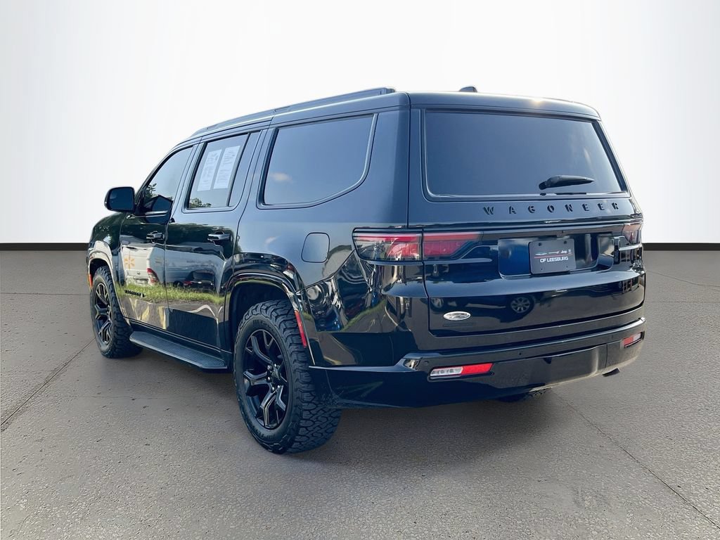 Used 2023 Jeep Wagoneer Series II AWD/4WD image 5