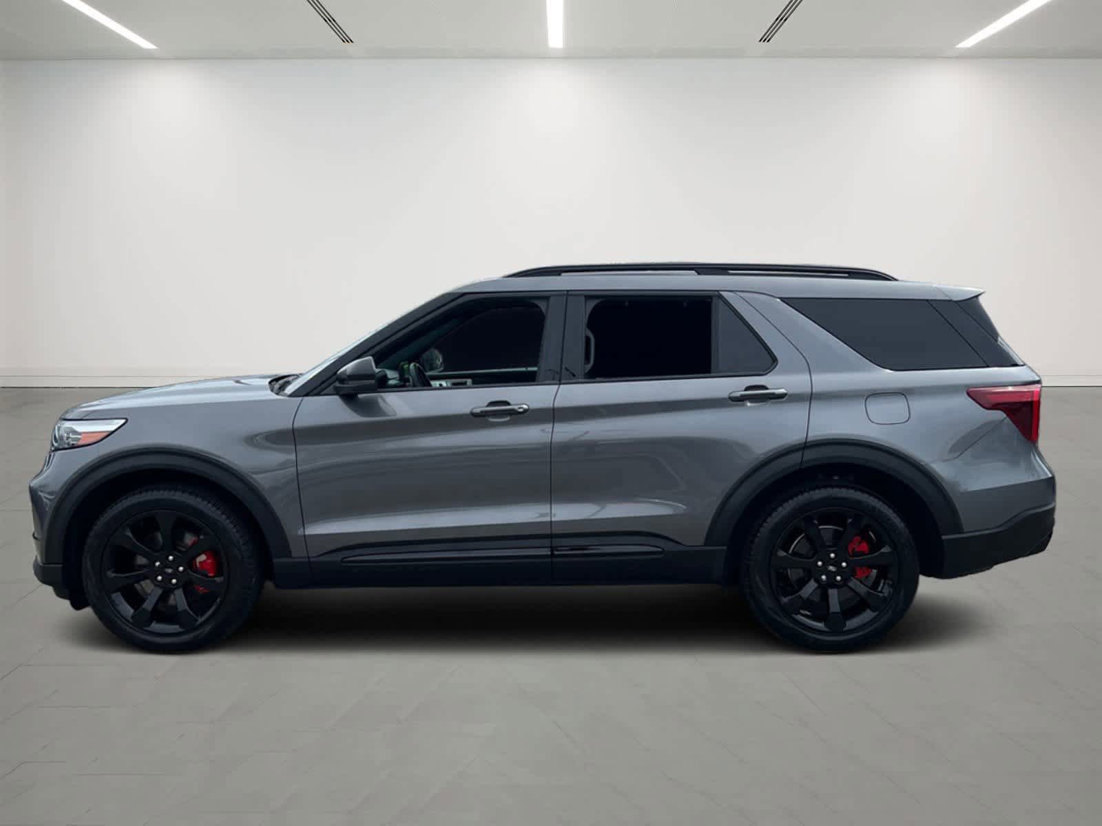 Used 2023 Ford Explorer ST w/ Equipment Group 401A AWD/4WD image 3