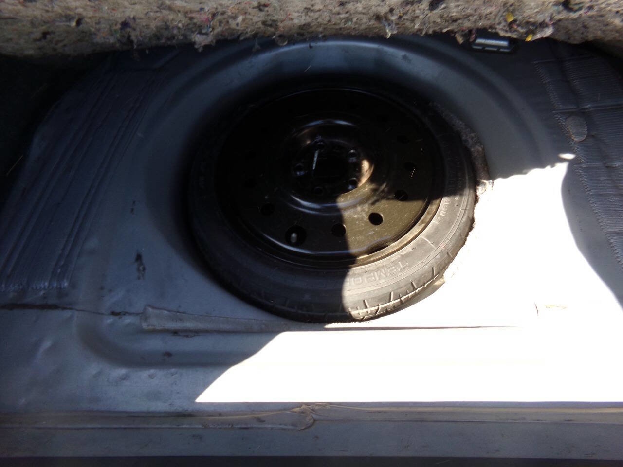 Used 2011 Chevrolet Impala LT w/ Luxury Edition Package image 39