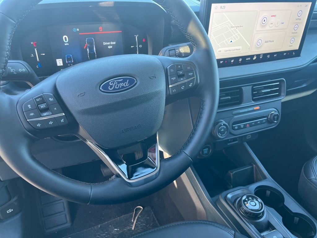 New 2026 Ford Maverick Lariat w/ Black Appearance Package image 13