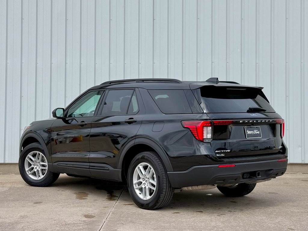 New 2026 Ford Explorer Active AWD/4WD image 4