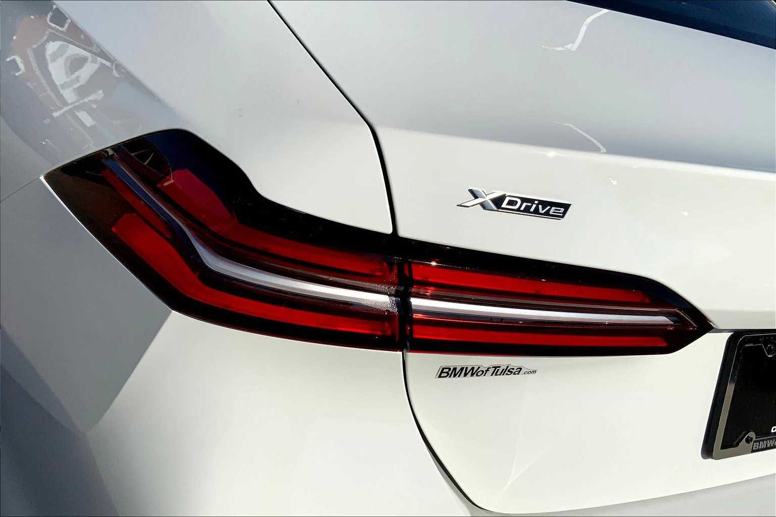 New 2025 BMW 530i xDrive image 14