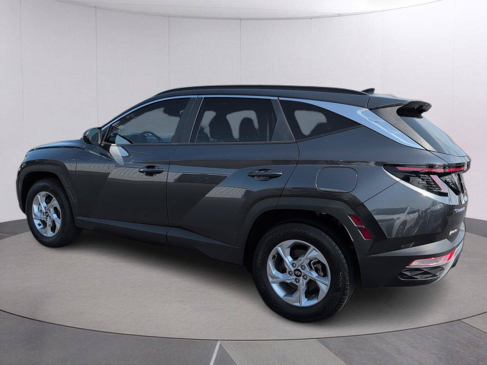 Used 2023 Hyundai Tucson SEL AWD/4WD image 3