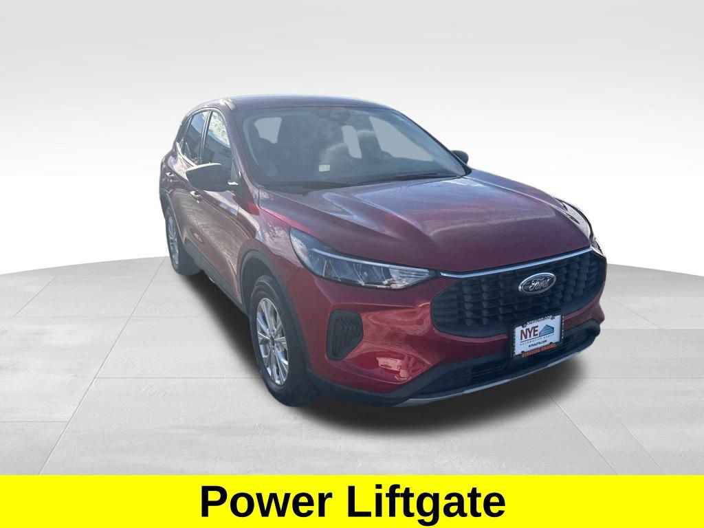 Used 2025 Ford Escape Active w/ Cold Weather Package image 9