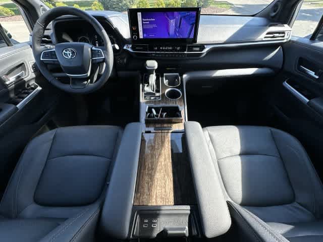 Used 2026 Toyota Sienna Limited AWD/4WD image 20