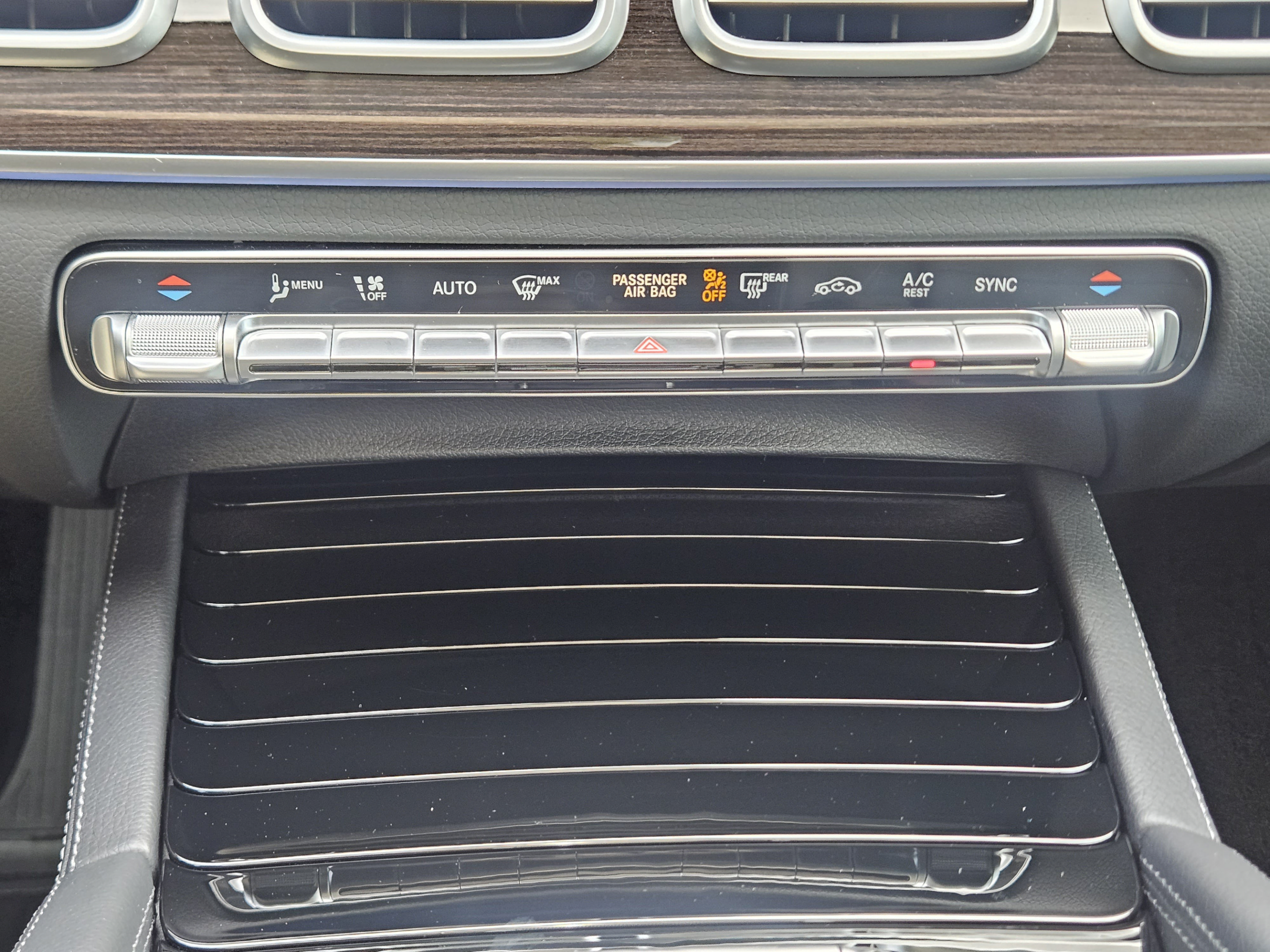 Certified 2026 Mercedes-Benz GLE 450 4MATIC image 11