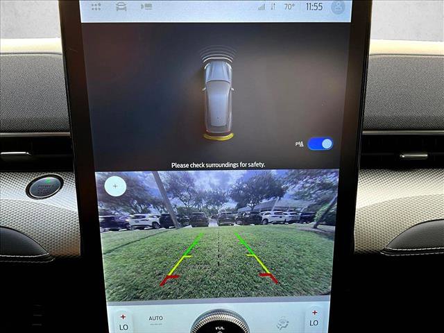 Used 2021 Ford Mustang Mach-E Select image 21