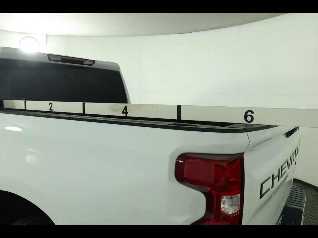 Used 2025 Chevrolet Silverado 1500 RST w/ Z71 Off-Road Package AWD/4WD image 15