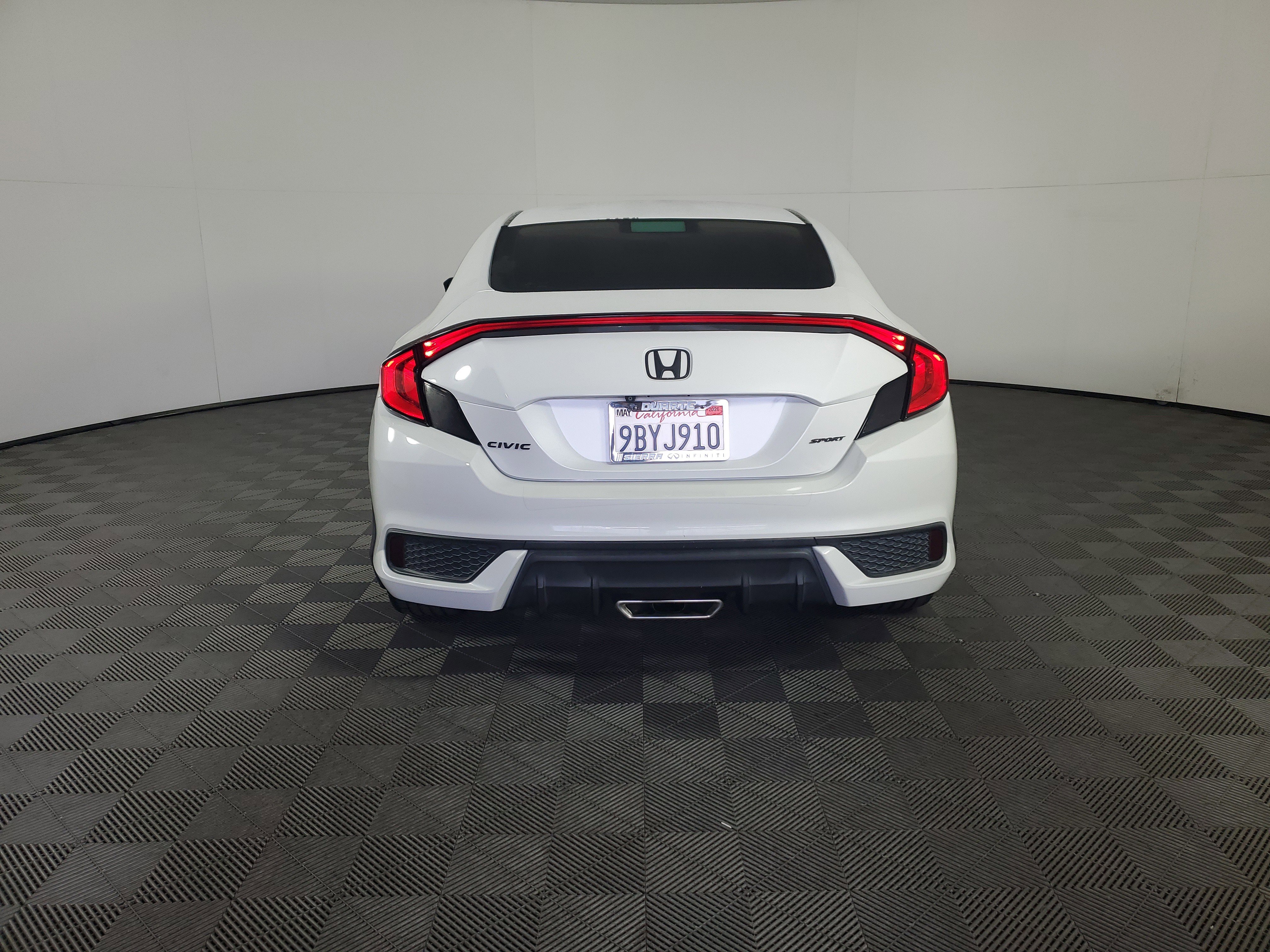 Used 2019 Honda Civic Sport image 5