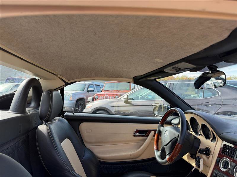 Used 2001 Mercedes-Benz SLK 320 image 12