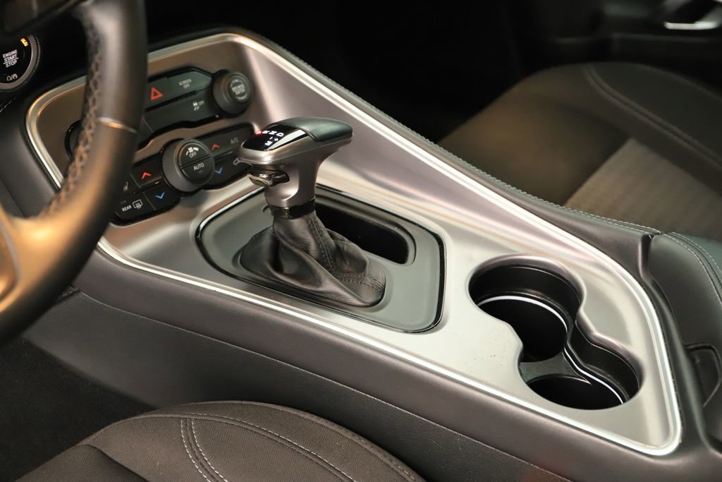 Used 2020 Dodge Challenger SXT image 17