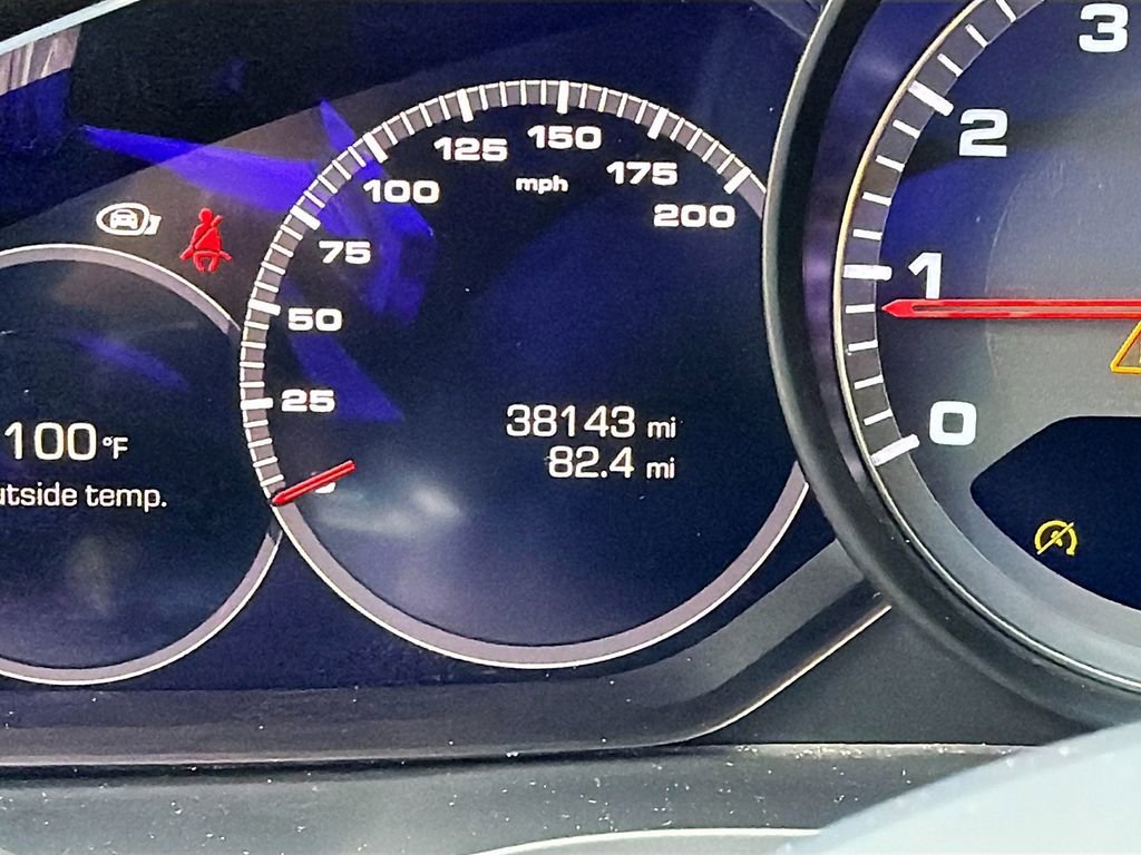 Used 2020 Porsche Cayenne Turbo image 45