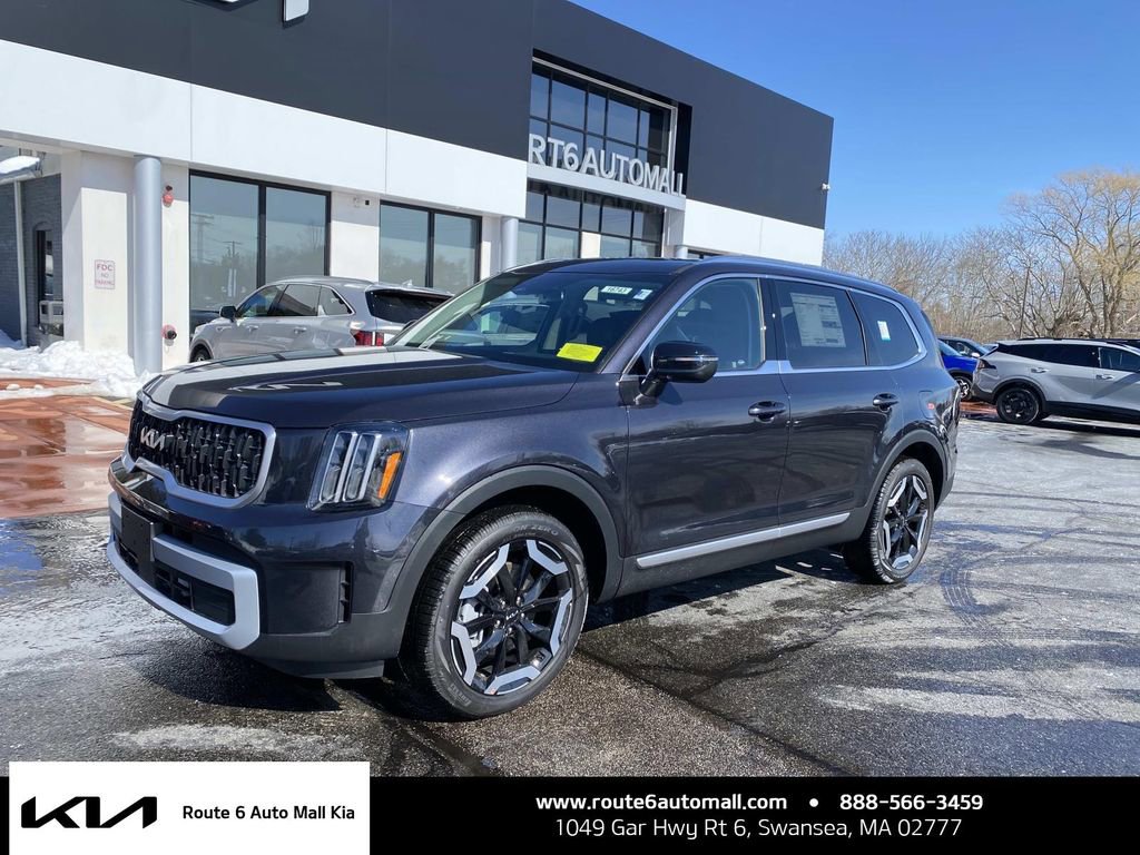 New 2025 Kia Telluride EX w/ EX Captain's Chair Package