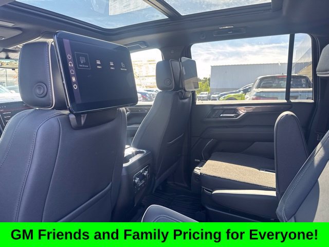 New 2026 GMC Yukon XL Elevation w/ Elevation Premium Package AWD/4WD image 15
