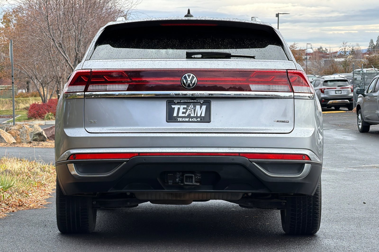 Used 2024 Volkswagen Atlas Cross Sport SE image 5