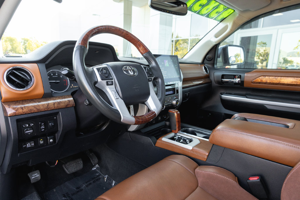Used 2017 Toyota Tundra 1794 Edition AWD/4WD image 10