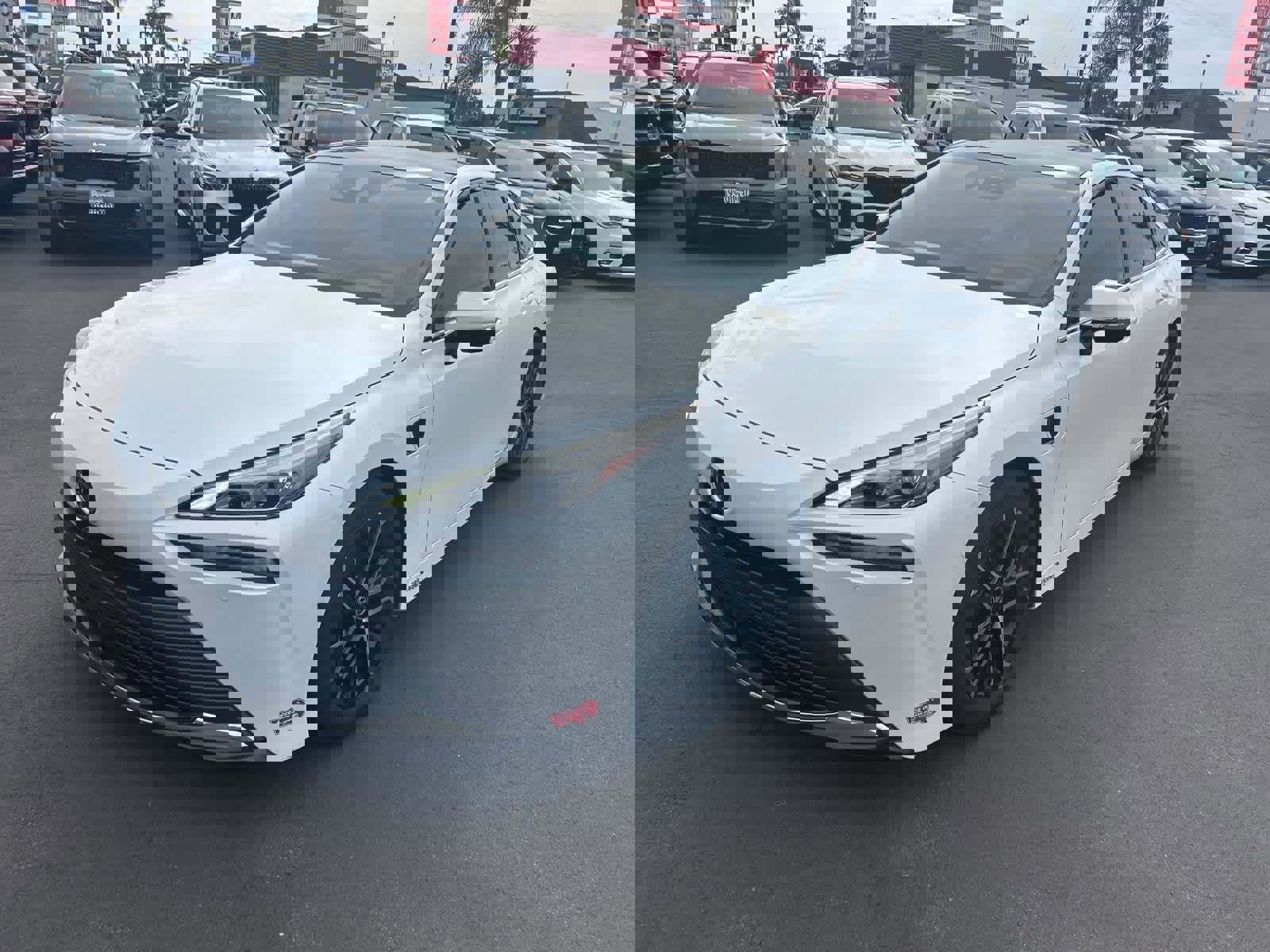 Used 2023 Toyota Mirai image 2