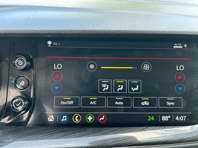 Used 2022 Buick Envision Preferred FWD image 26