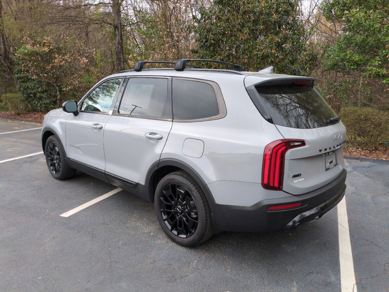 Used 2022 Kia Telluride SX w/ SX Prestige Package image 5