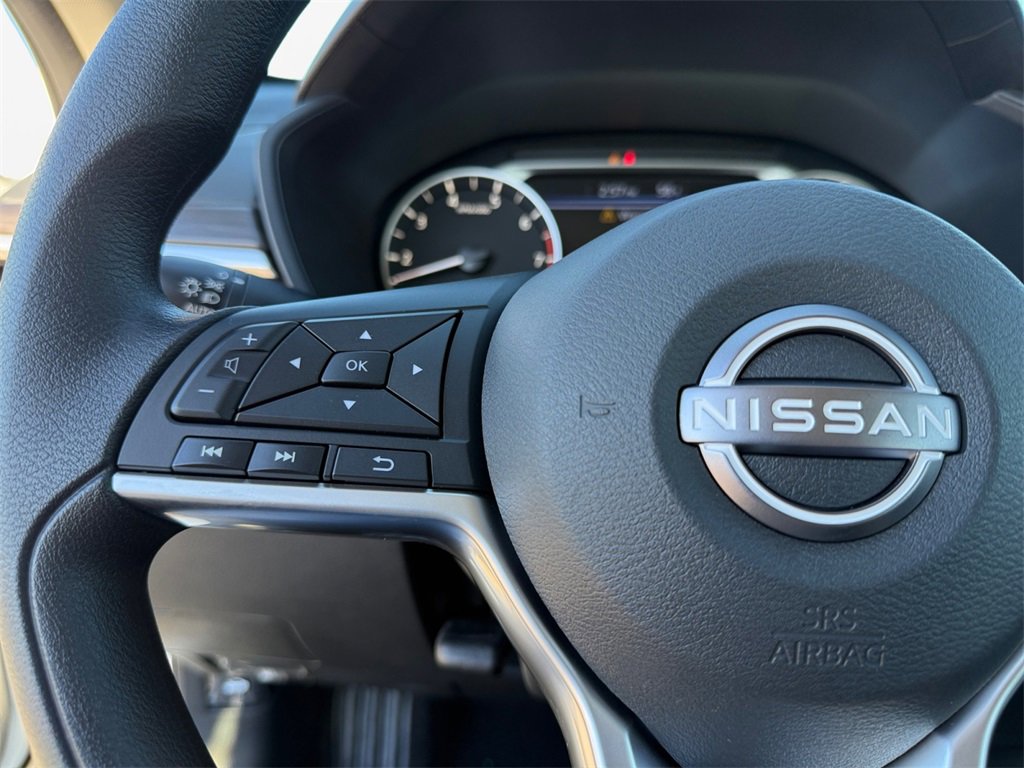 New 2025 Nissan Altima 2.5 SV image 25