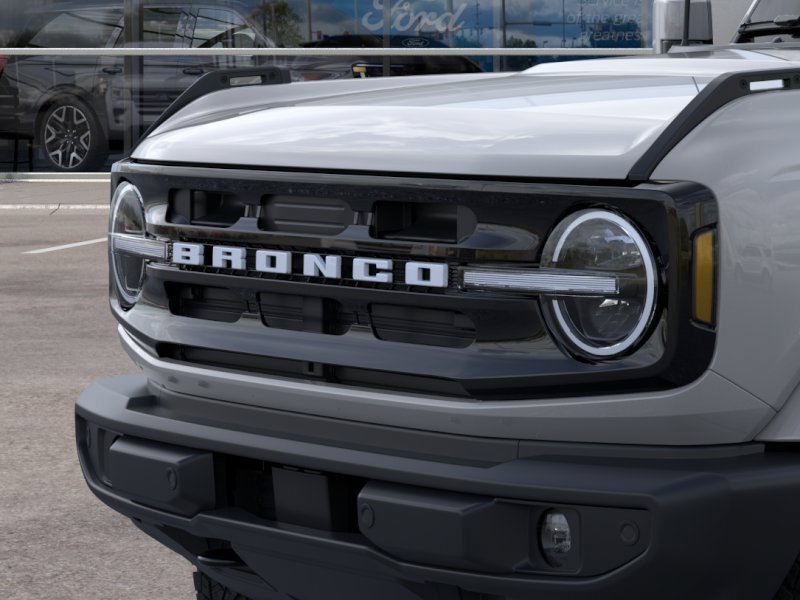 New 2026 Ford Bronco Outer Banks AWD/4WD image 24