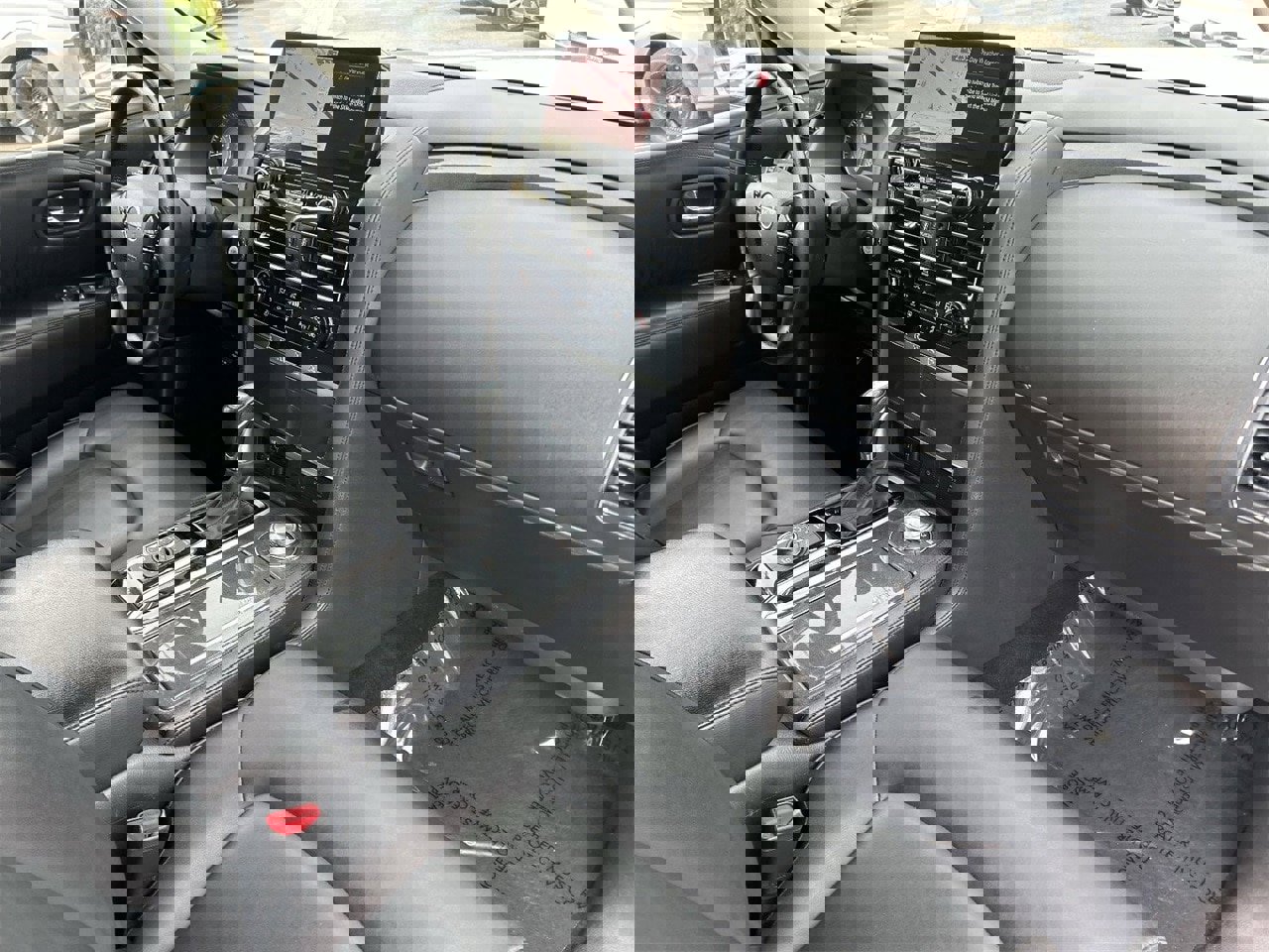 Certified 2024 Nissan Armada SV image 8