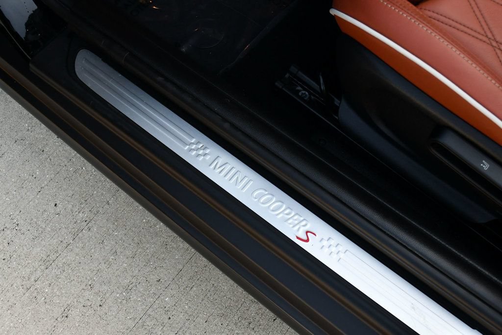 Used 2024 MINI Cooper S w/ Signature Upholstery Package FWD image 70