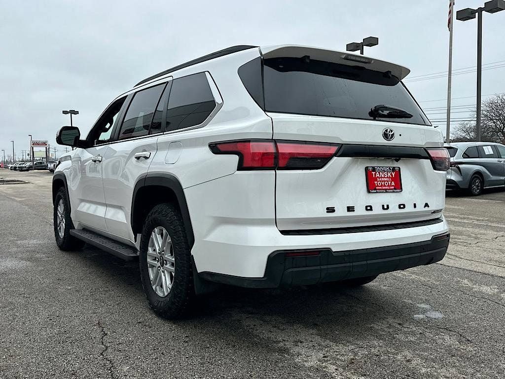 Certified 2025 Toyota Sequoia SR5 AWD/4WD image 3