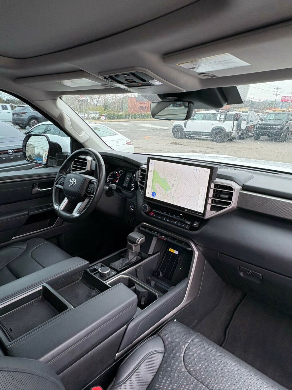 Used 2022 Toyota Tundra Limited image 16