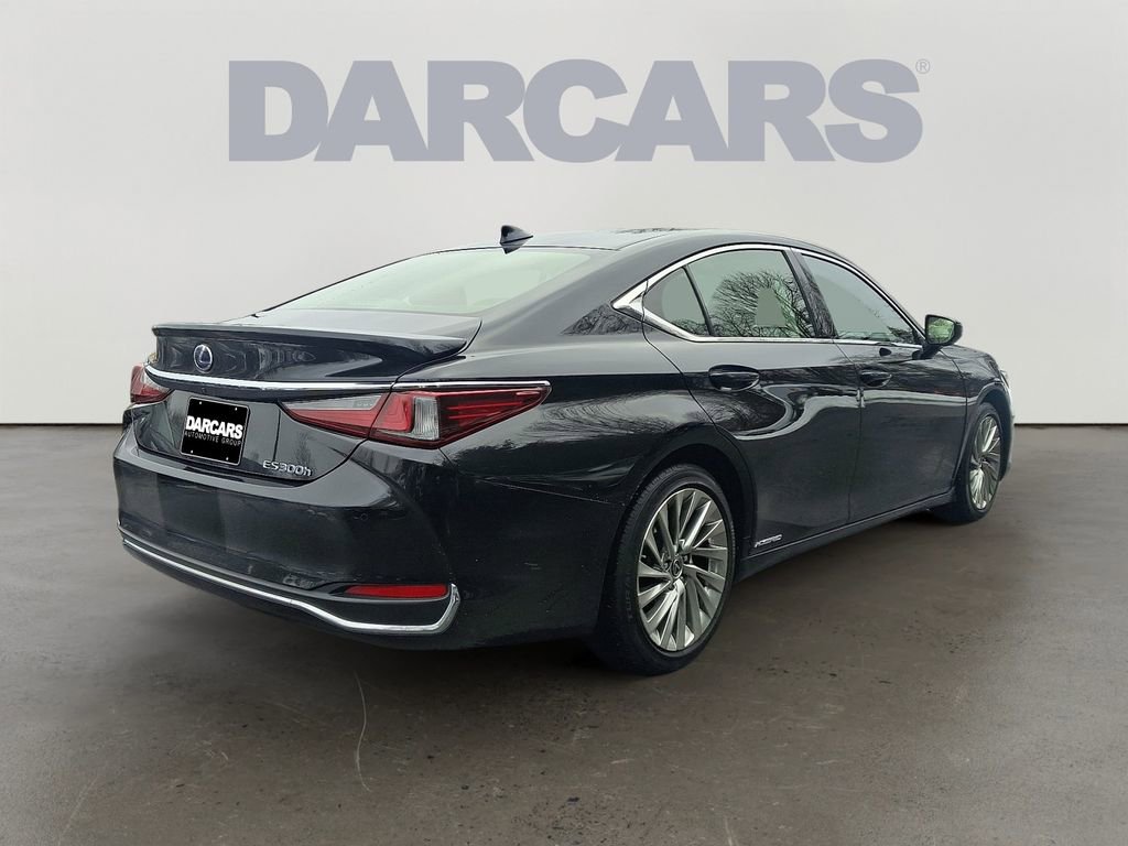 Used 2019 Lexus ES 300h w/ Luxury Package image 6