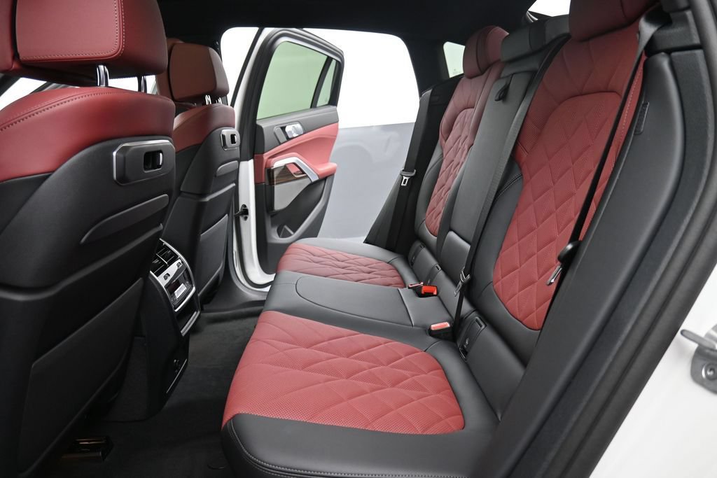 New 2027 BMW X6 xDrive40i AWD/4WD image 15