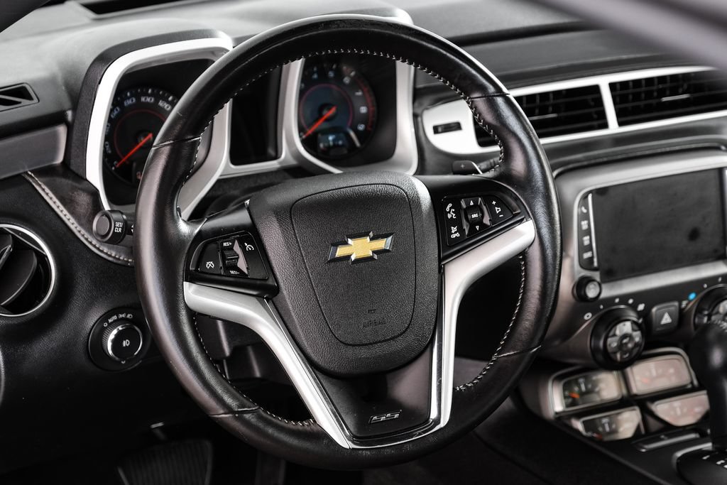 Used 2014 Chevrolet Camaro SS w/ RS Package RWD image 12