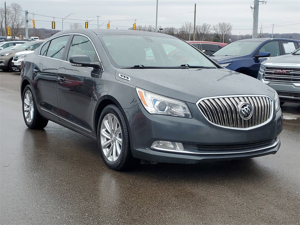 Used 2016 Buick LaCrosse Leather image 4