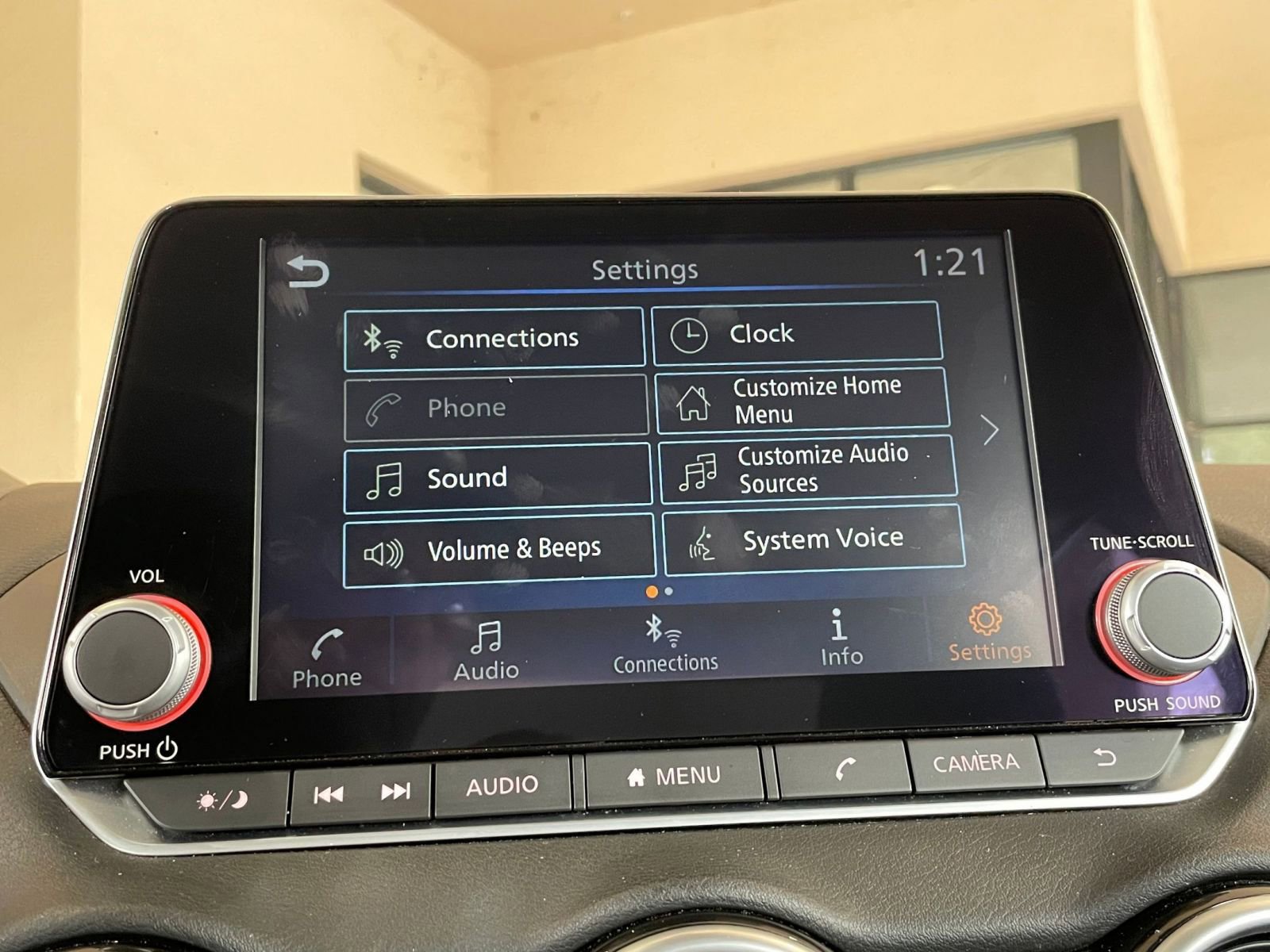 Used 2025 Nissan Sentra SV image 21