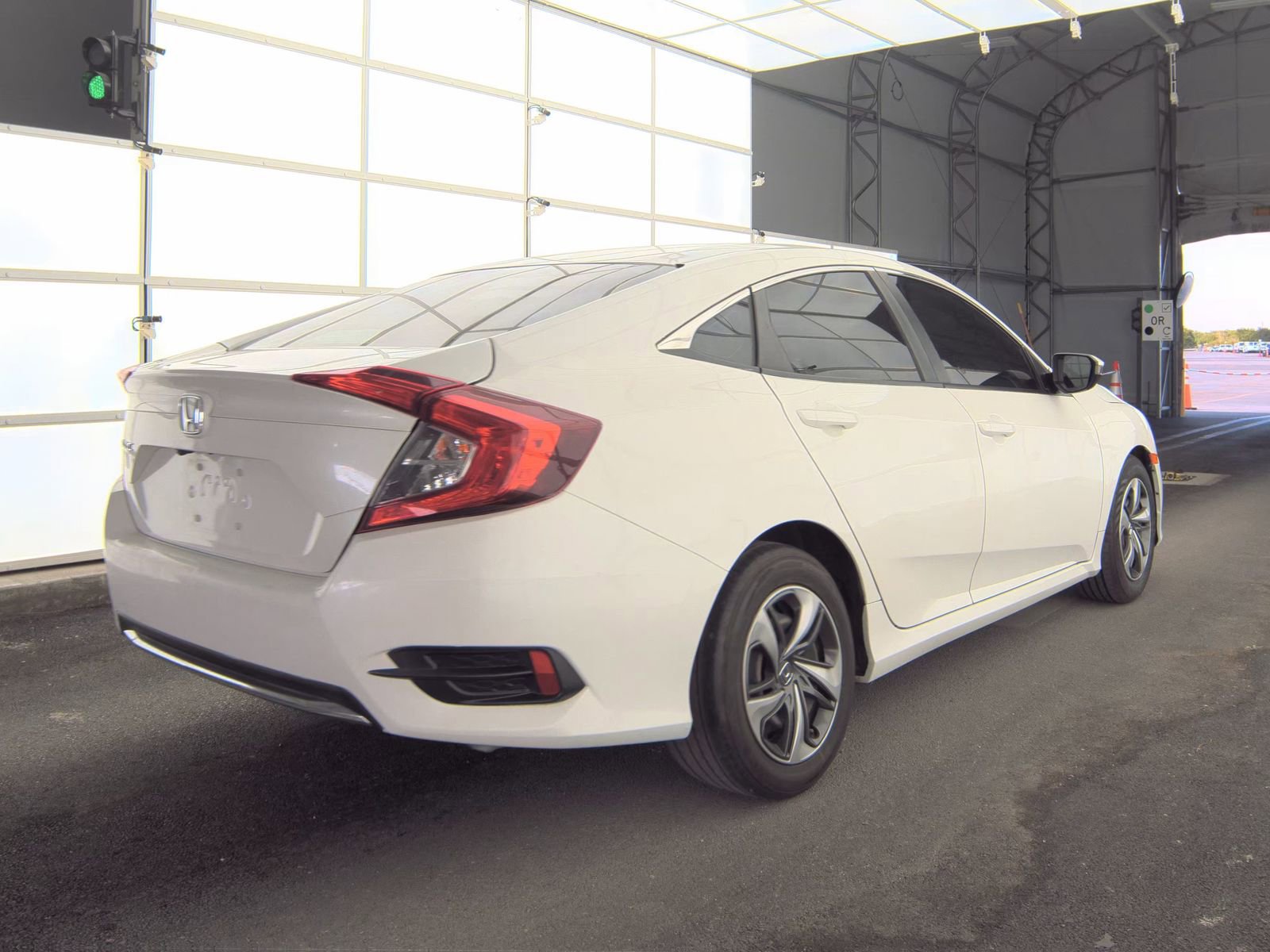 Used 2020 Honda Civic LX image 6
