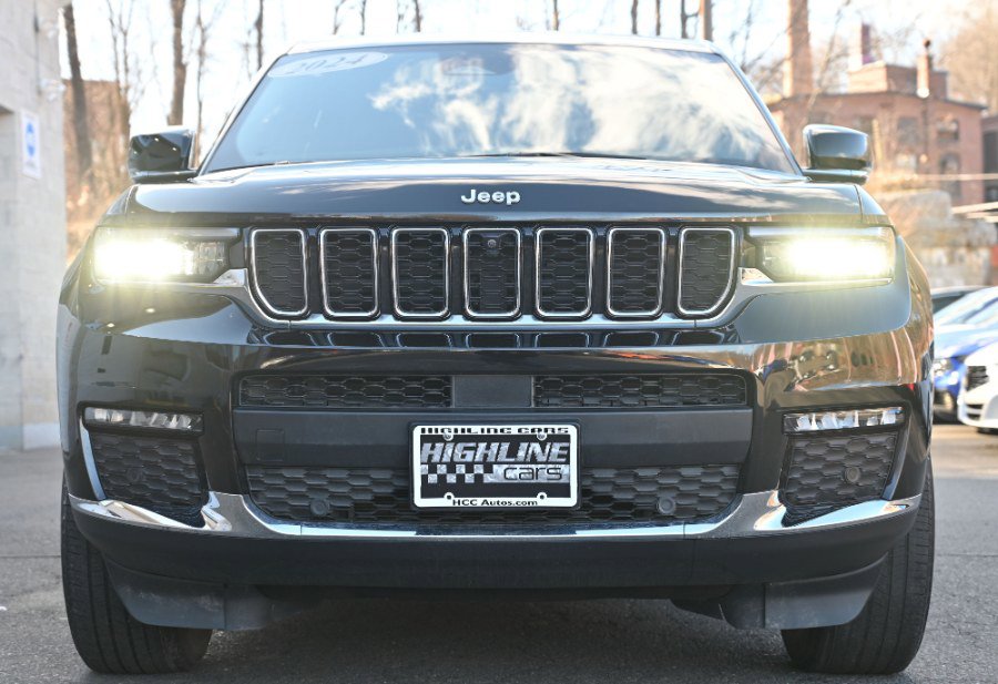 Used 2024 Jeep Grand Cherokee L Limited w/ Luxury Tech Group II AWD/4WD image 10