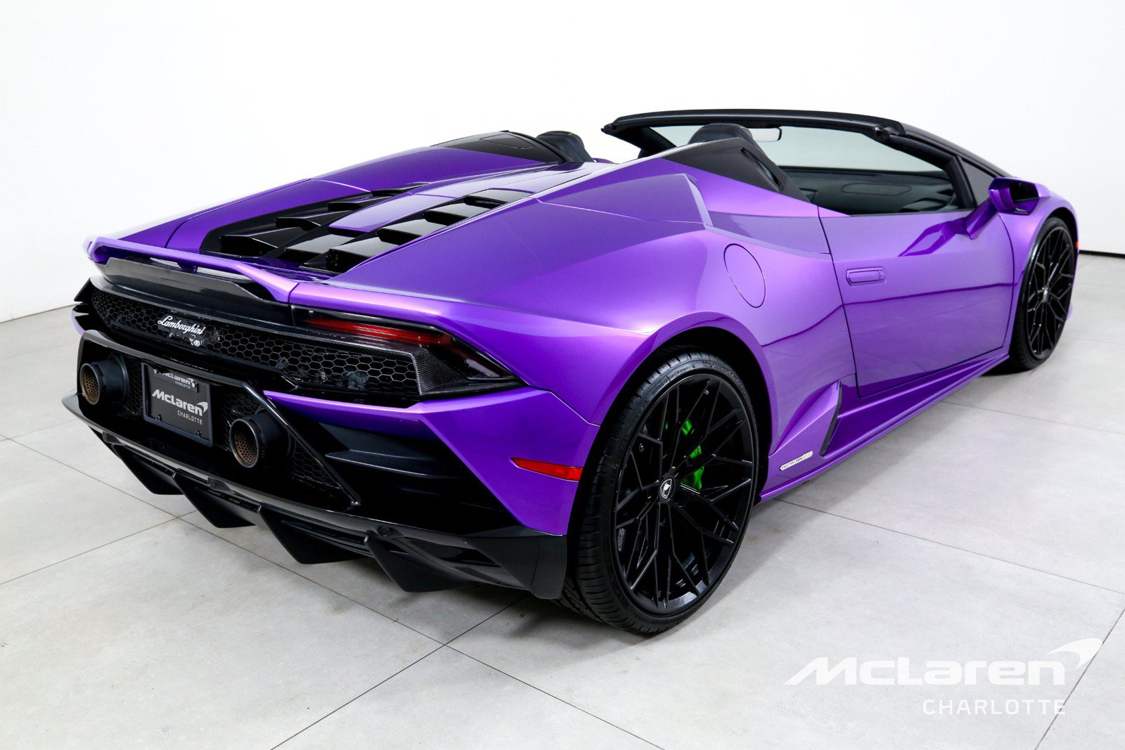 Used 2020 Lamborghini Huracan EVO AWD/4WD image 9
