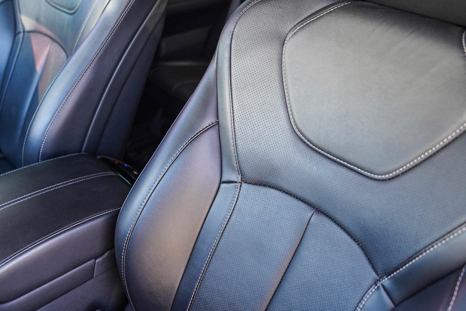 Used 2024 INFINITI QX60 Luxe w/ Cargo Package image 31