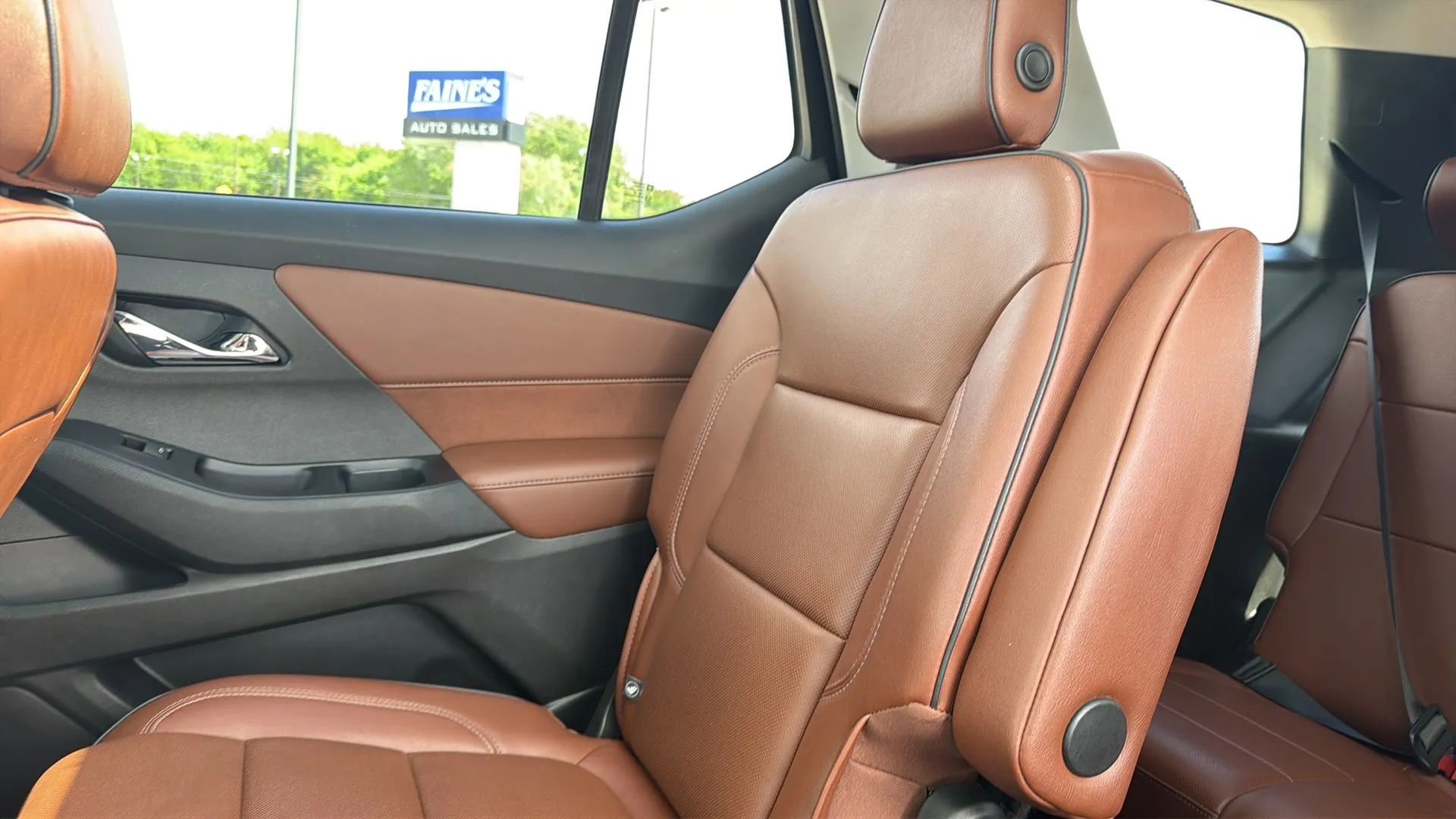 Used 2018 Chevrolet Traverse High Country AWD/4WD image 49