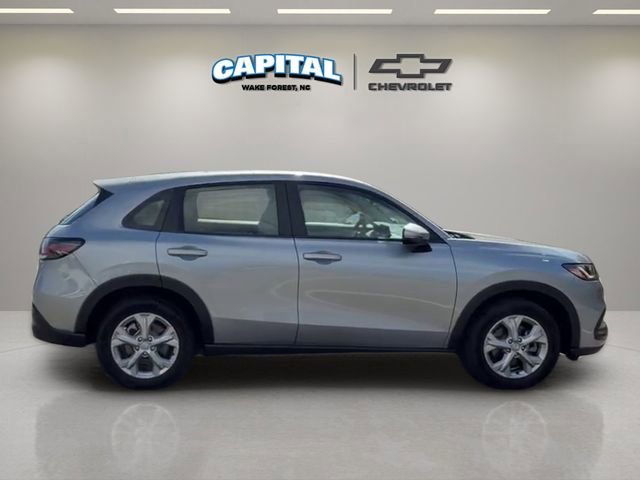 Used 2025 Honda HR-V LX image 6