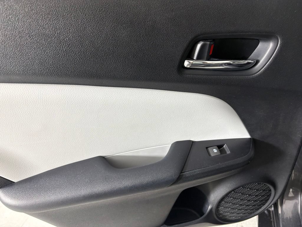 Used 2018 Toyota Prius Prime Premium w/ Carpet Mat Package FWD image 32