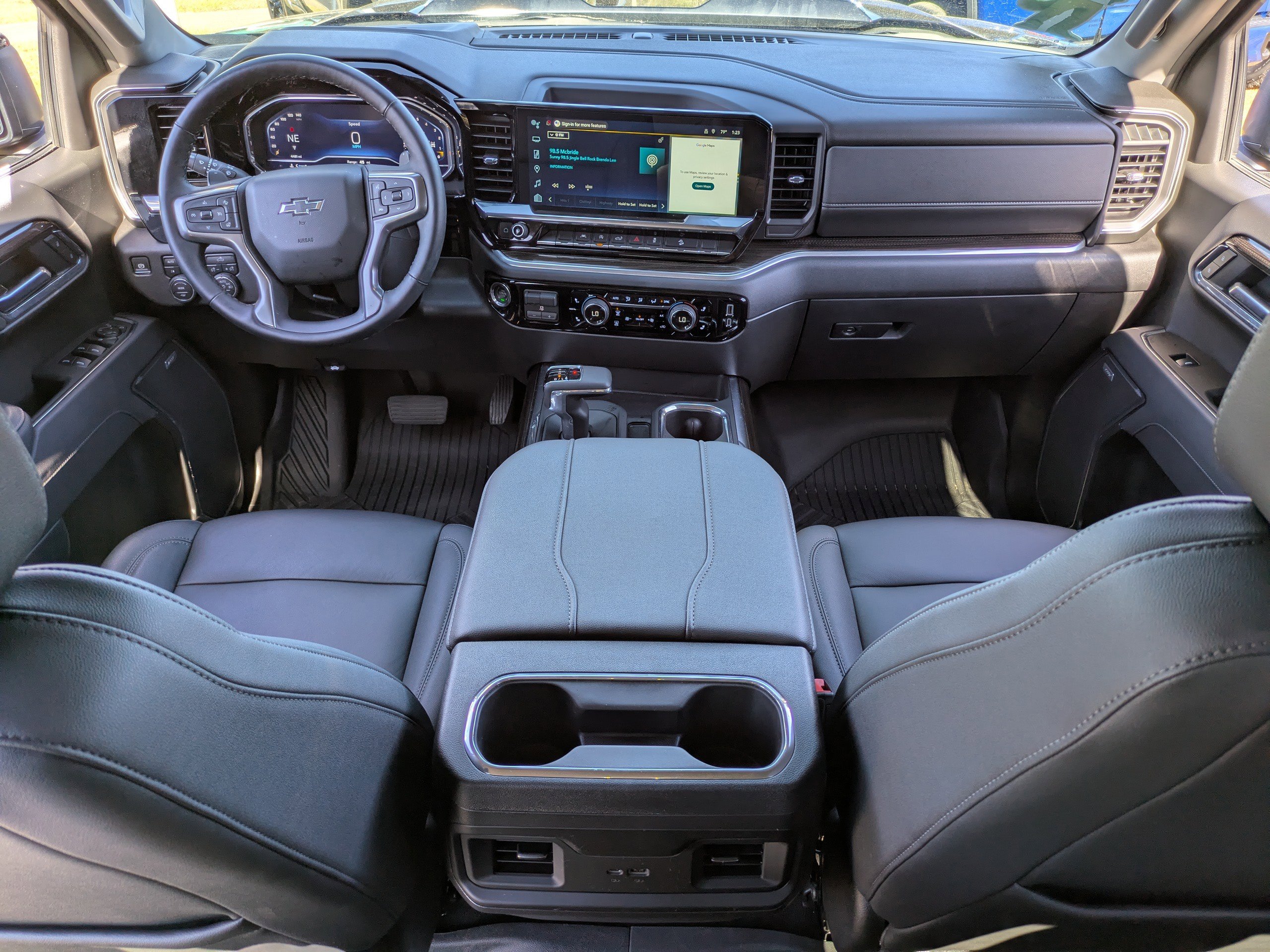 Used 2025 Chevrolet Silverado 1500 LT Trail Boss w/ Convenience Package II image 15