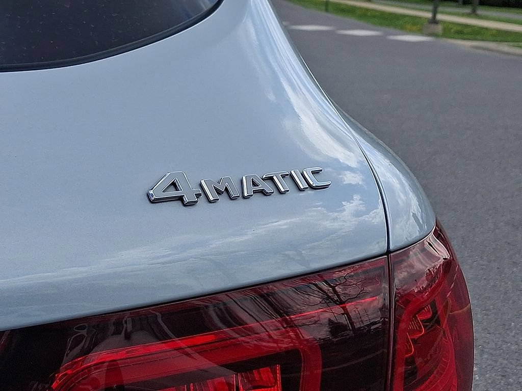 Used 2022 Mercedes-Benz GLC 300 4MATIC image 31