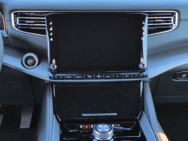 New 2026 Jeep Grand Wagoneer 2WD image 17