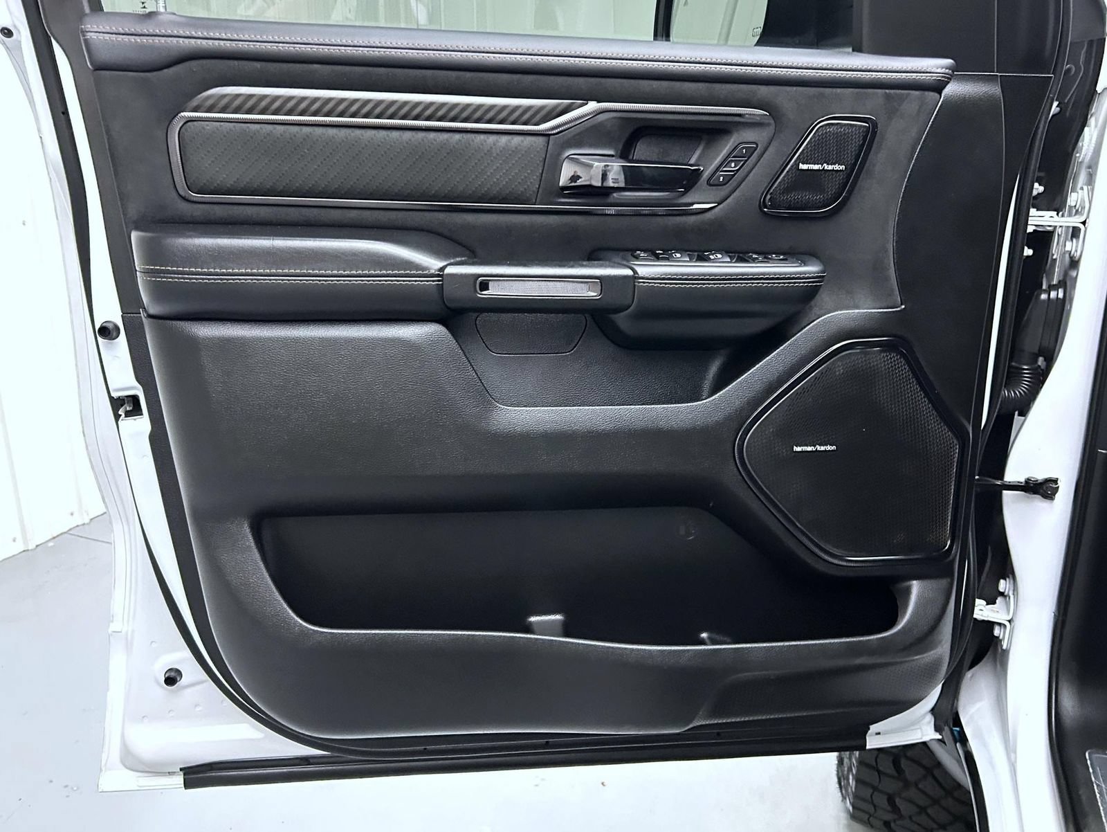 Used 2024 RAM 1500 TRX AWD/4WD image 9